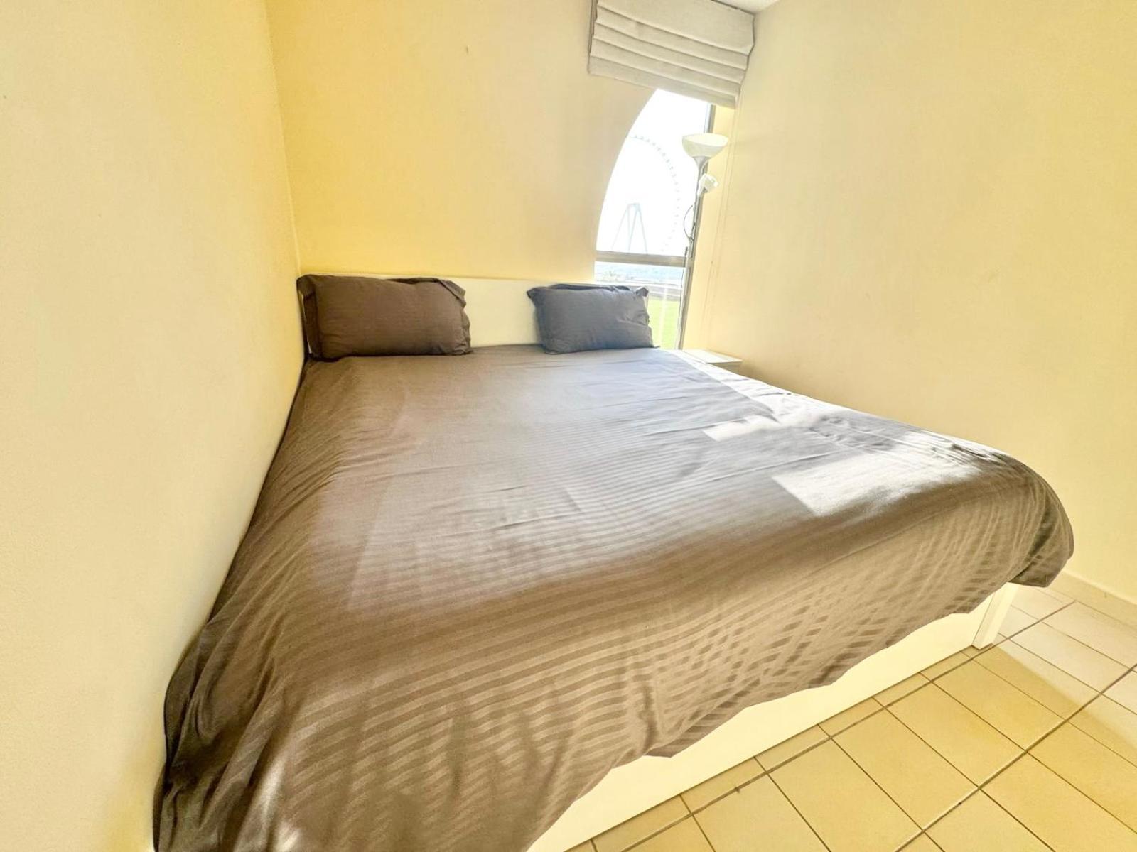 5-bed, Beachfront Very Spacious Entire In Jbr Dubai
