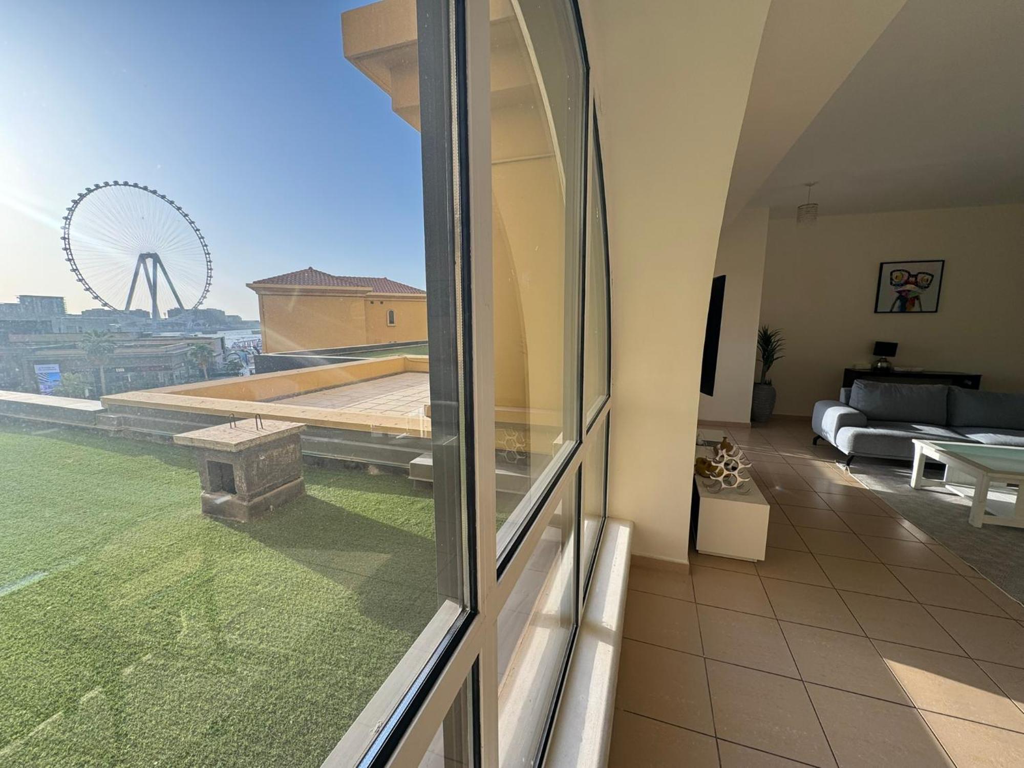5-bed, Beachfront Very Spacious Entire In Jbr Apartment *